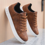 Men's breathable casual shoes with mesh lining