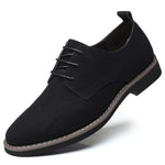 Men's low-top casual shoes with mesh lining and rubber sole